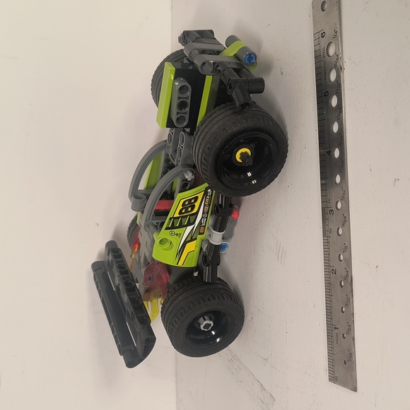 2023 Lego Set 42072 Technic Whack! Racer Pull Back 42326 (Built)99% Complete - Picture 2 of 2